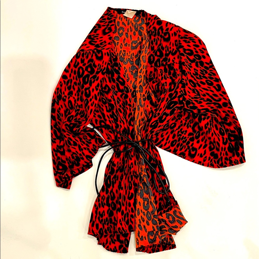 Sweet Rain Red Leopard Top
